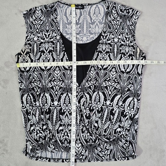 Sleeveless wrap‎ front blouse top shirt Sz M - Picture 11 of 11